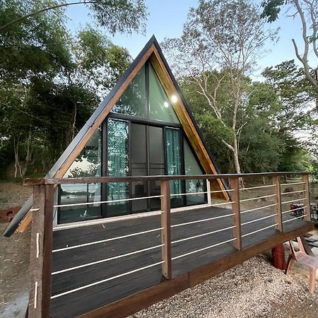 Hotel Dugong Koh Sukorn Ko Sukon Esterno foto