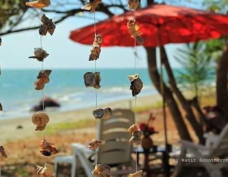 Hotel Dugong Koh Sukorn Ko Sukon Esterno foto