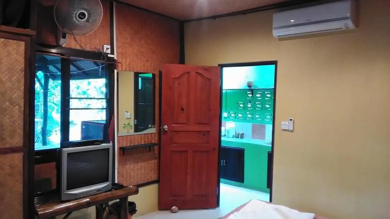 Hotel Dugong Koh Sukorn Ko Sukon Esterno foto